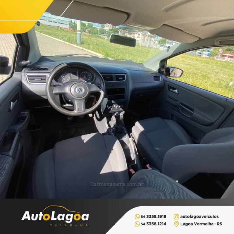 FOX 1.0 MI 8V FLEX 4P MANUAL - 2011 - LAGOA VERMELHA