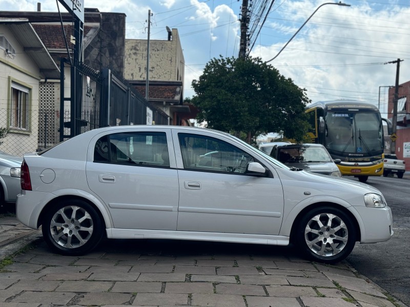 ASTRA 2.0 MPFI ADVANTAGE 8V FLEX 4P MANUAL - 2011 - CAXIAS DO SUL