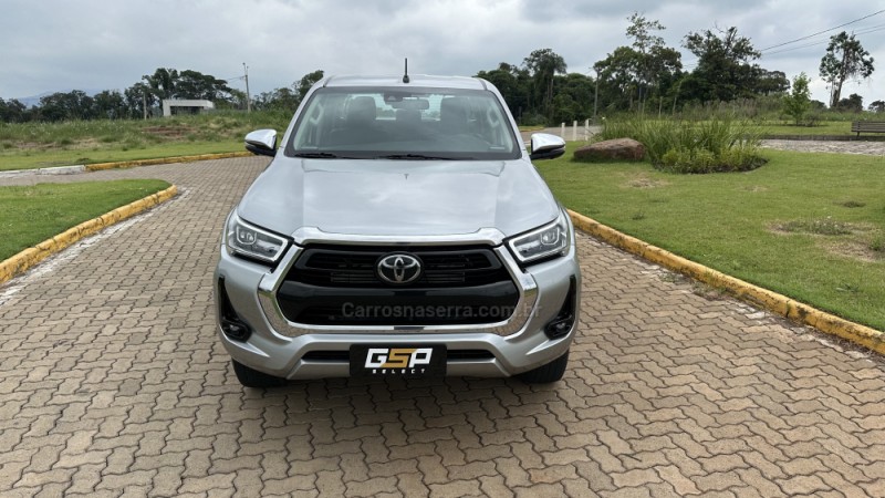 HILUX 2.8 SRX PLUS 4X4 CD TURBO DIESEL 4P AUTOMÁTICO - 2022 - LAJEADO