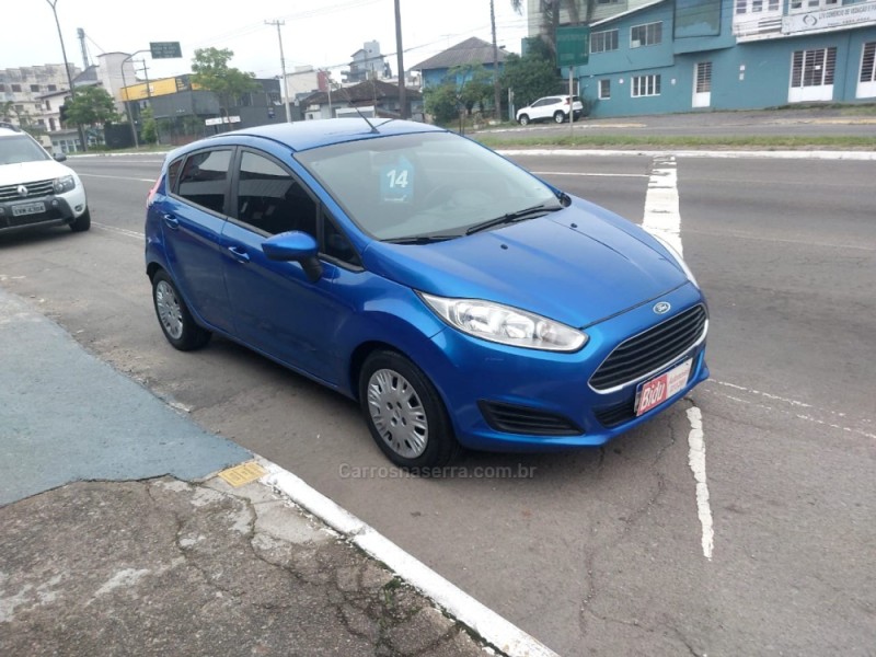 FIESTA 1.5 SE HATCH 16V FLEX 4P MANUAL - 2014 - CAXIAS DO SUL