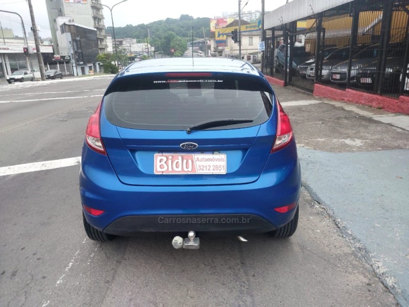 FIESTA 1.5 SE HATCH 16V FLEX 4P MANUAL - 2014 - CAXIAS DO SUL