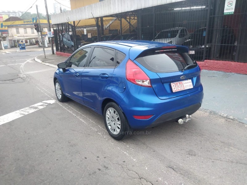 FIESTA 1.5 SE HATCH 16V FLEX 4P MANUAL - 2014 - CAXIAS DO SUL