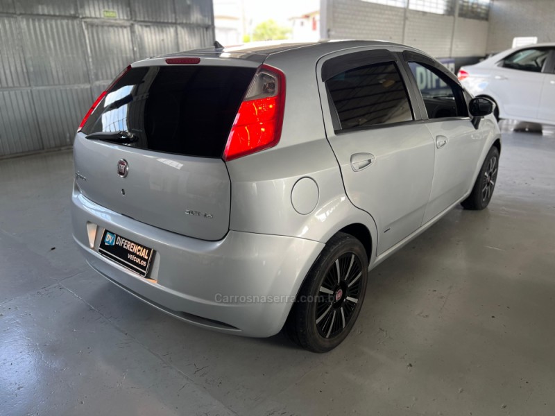 PUNTO 1.4 ELX 8V FLEX 4P MANUAL - 2009 - CAXIAS DO SUL