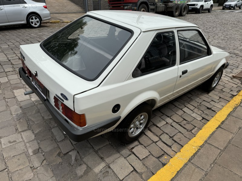 ESCORT 1.6 L 8V ÁLCOOL 2P MANUAL - 1986 - BENTO GONçALVES