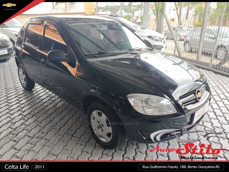 CELTA 1.0 MPFI LIFE 8V FLEX 4P MANUAL - 2011 - BENTO GONçALVES