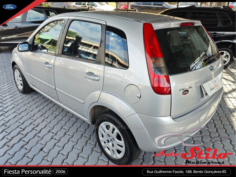 FIESTA 1.0 MPI PERSONNALITÉ 8V GASOLINA 4P MANUAL - 2006 - BENTO GONçALVES