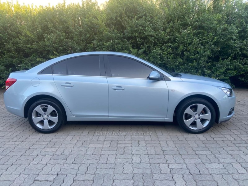 CRUZE 1.8 LT 16V FLEX 4P AUTOMÁTICO - 2013 - CAXIAS DO SUL