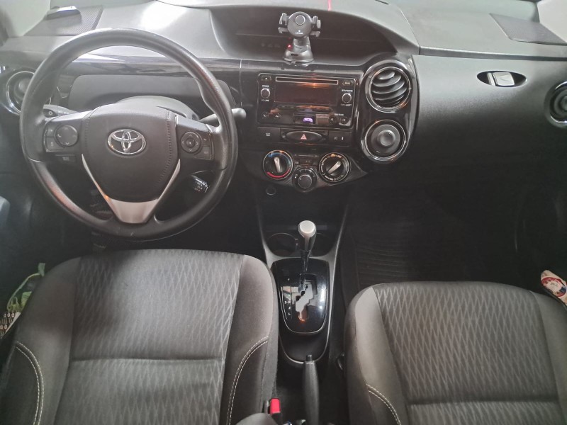 ETIOS 1.5 XS SEDAN 16V FLEX 4P AUTOMÁTICO - 2017 - SãO SEBASTIãO DO CAí