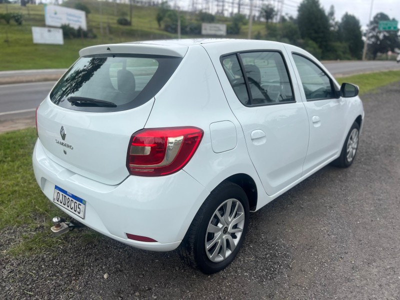 SANDERO 1.0 AUTHENTIQUE 8V FLEX 4P MANUAL - 2019 - FARROUPILHA