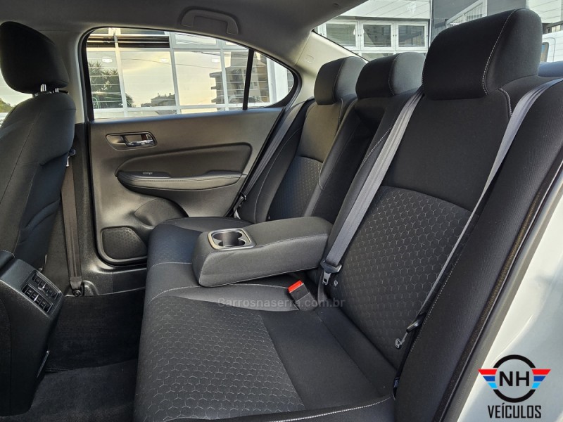 CITY 1.5 EX 16V FLEX 4P AUTOMÁTICO - 2024 - NOVO HAMBURGO