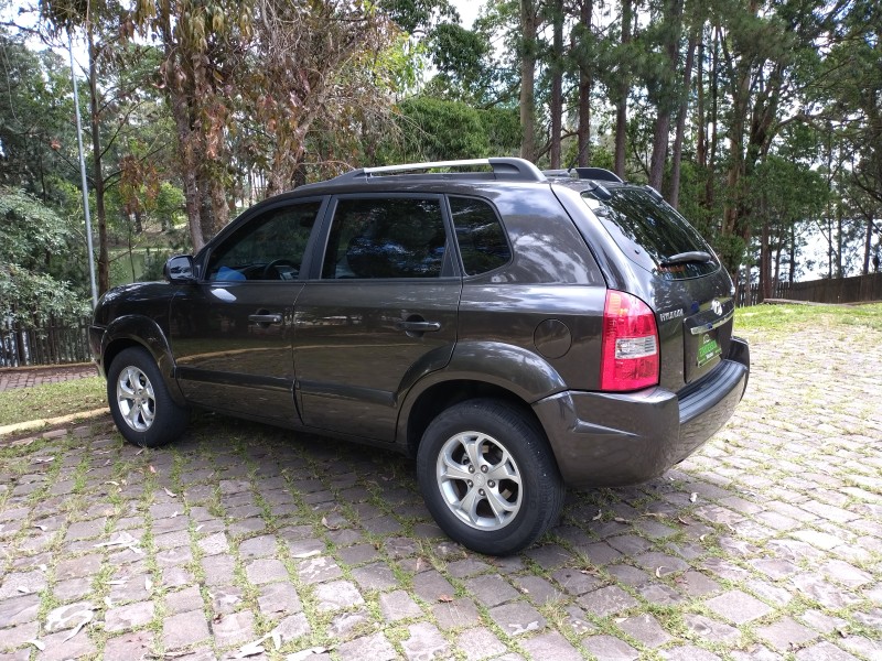 TUCSON 2.0 MPFI GLS TOP 16V 143CV 2WD FLEX 4P AUTOMÁTICO - 2011 - CAXIAS DO SUL