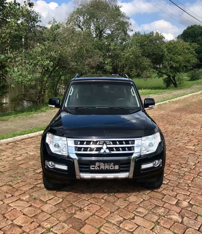 PAJERO FULL 3.2 HPE 4X4 16V TURBO INTERCOOLER DIESEL 4P AUTOMÁTICO - 2016 - LAJEADO