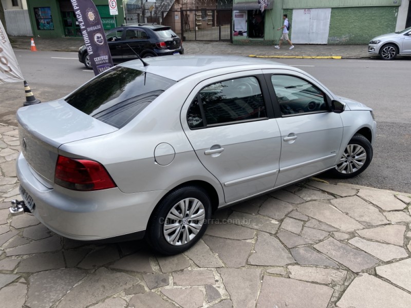 VOYAGE 1.0 MI TRENDLINE 8V FLEX 4P MANUAL - 2011 - CAXIAS DO SUL