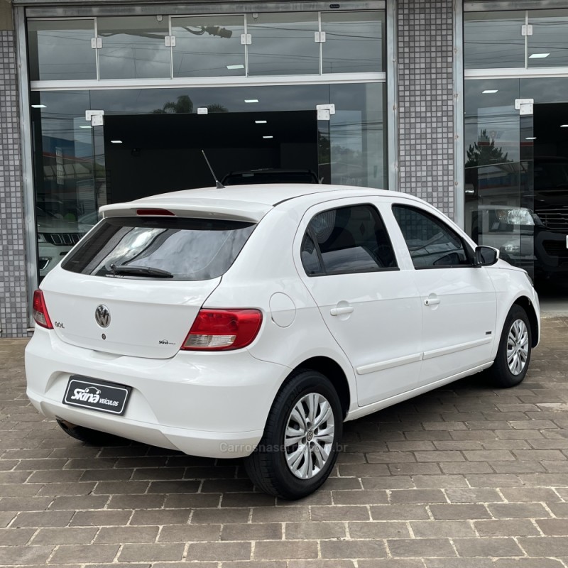 GOL 1.0 MI 8V FLEX 4P MANUAL G.V - 2010 - VACARIA