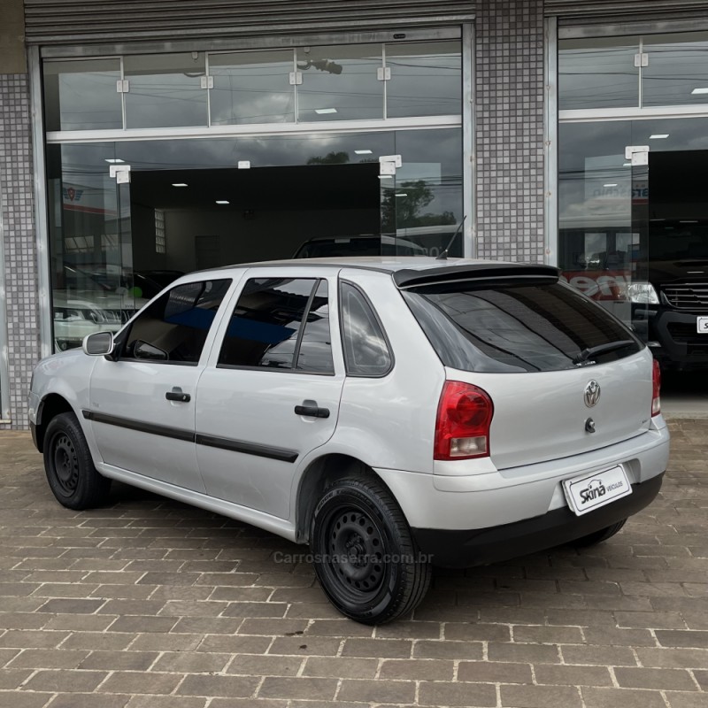 GOL 1.0 MI 8V FLEX 4P MANUAL G.IV - 2009 - VACARIA