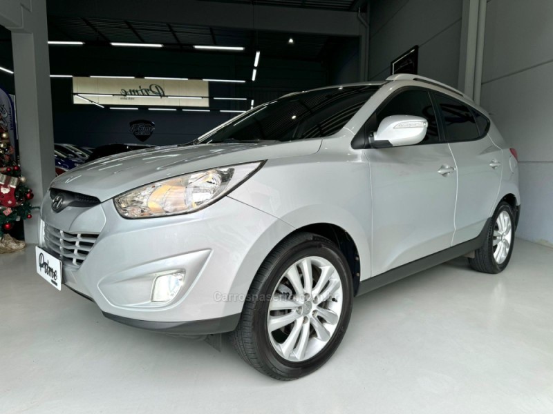 SANDERO 1.6 AUTHENTIQUE 8V FLEX 4P MANUAL - 2014 - ESTâNCIA VELHA