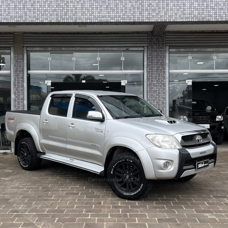 HILUX 3.0 SRV 4X4 CD 16V TURBO DIESEL 4P MANUAL