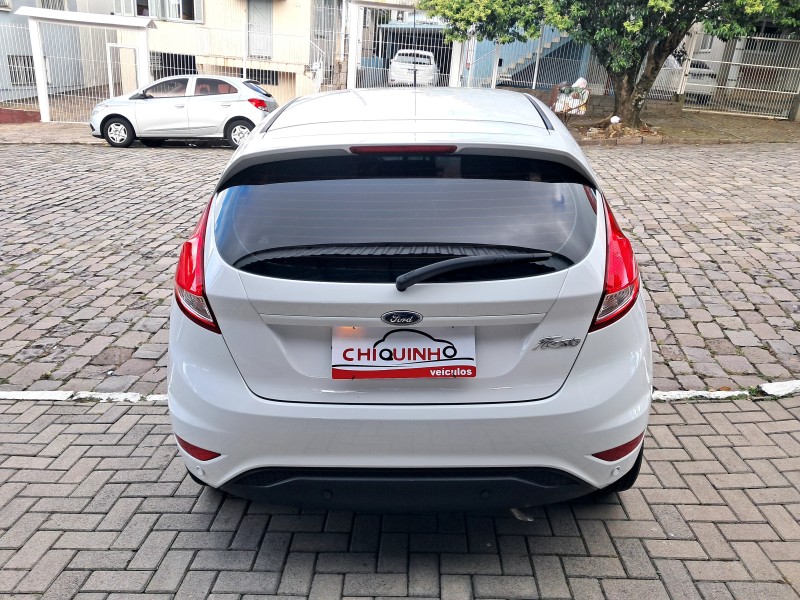 FIESTA 1.6 SE HATCH 16V FLEX 4P AUTOMÁTICO - 2018 - CAXIAS DO SUL