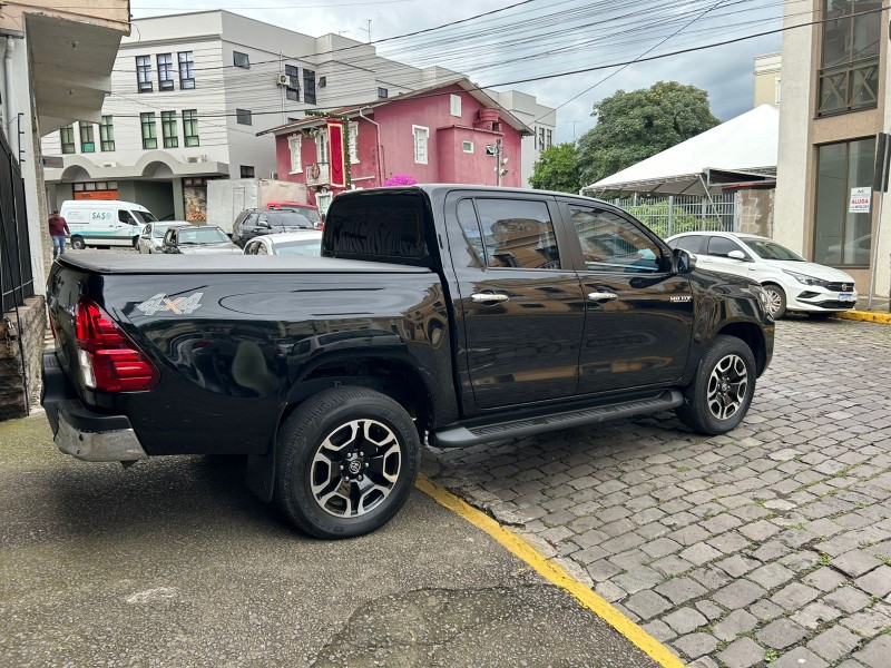 HILUX 2.8 SRV 4X4 CD 16V DIESEL 4P AUTOMÁTICO - 2022 - GARIBALDI