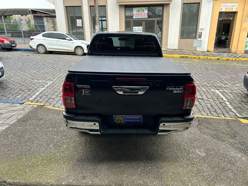 HILUX 2.8 SRV 4X4 CD 16V DIESEL 4P AUTOMÁTICO - 2022 - GARIBALDI