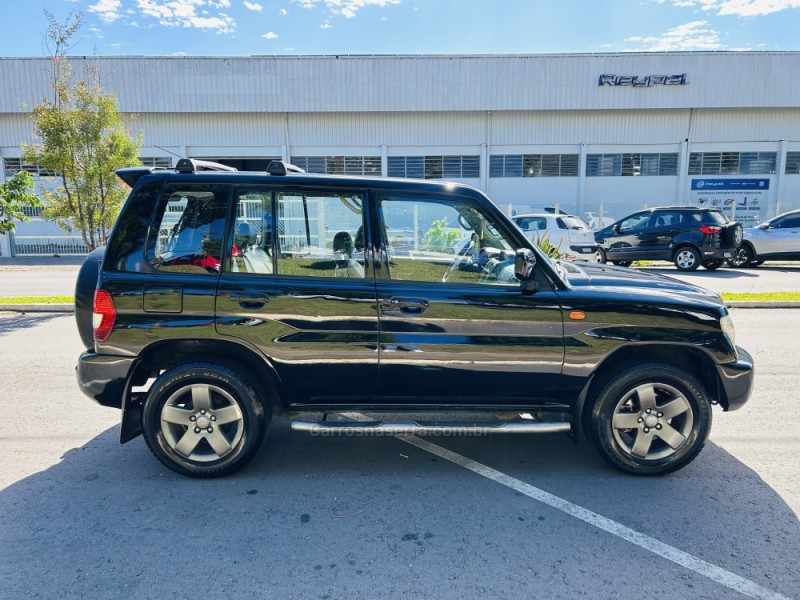 PAJERO TR4 2.0 4X4 16V 131CV GASOLINA 4P AUTOMÁTICO - 2004 - BENTO GONçALVES