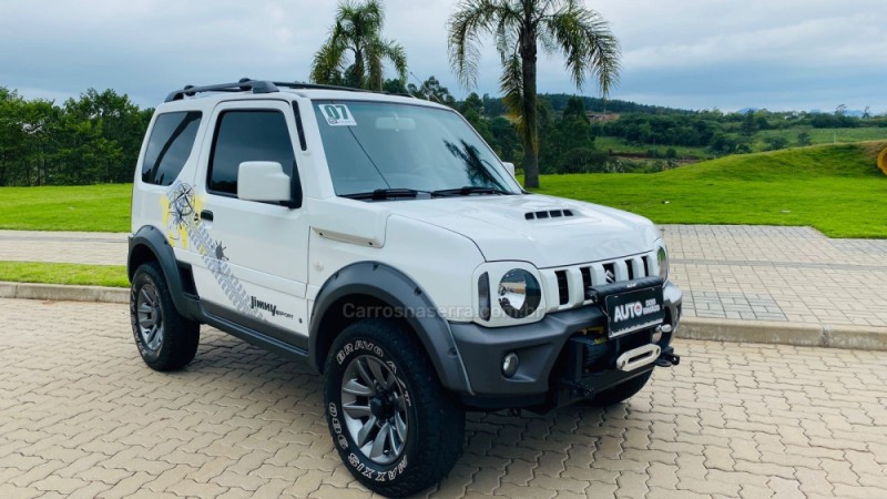 jimny 1.3 4sport 4x4 16v gasolina 2p manual 2017 dois irmaos