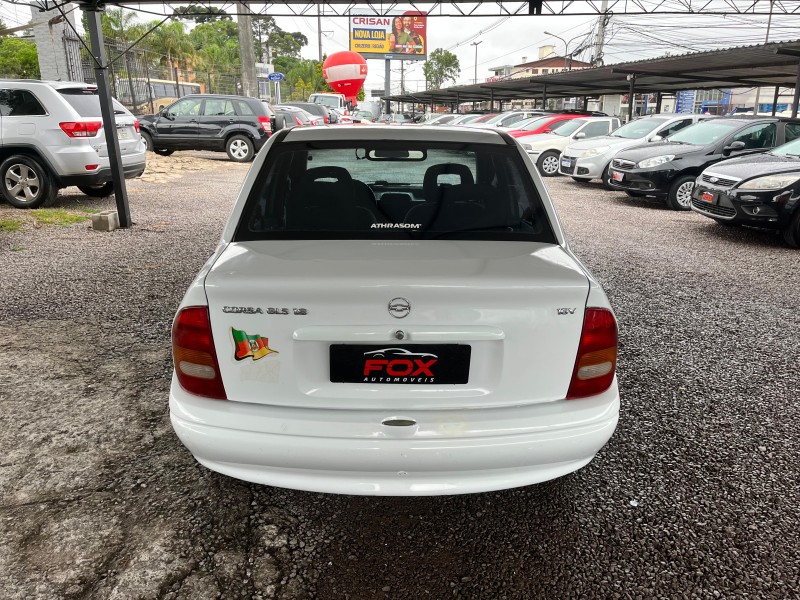 CORSA 1.6 MPFI GLS SEDAN 16V GASOLINA 4P MANUAL - 1998 - CAXIAS DO SUL