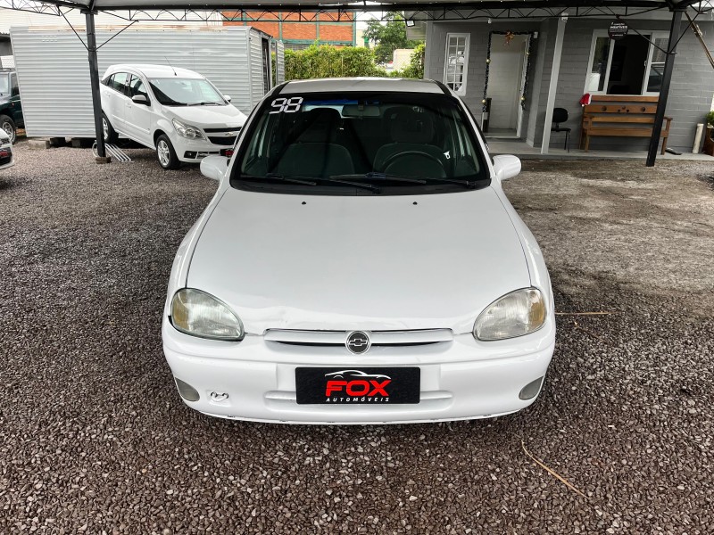 CORSA 1.6 MPFI GLS SEDAN 16V GASOLINA 4P MANUAL - 1998 - CAXIAS DO SUL