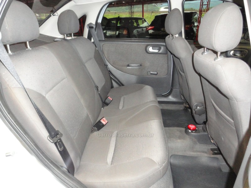 CORSA 1.4 MPFI PREMIUM SEDAN 8V FLEX 4P MANUAL - 2008 - SAPIRANGA