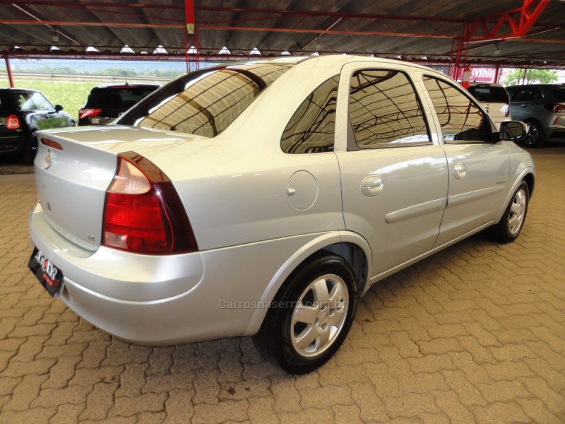 CORSA 1.4 MPFI PREMIUM SEDAN 8V FLEX 4P MANUAL - 2008 - SAPIRANGA