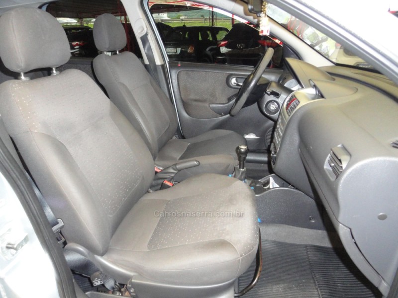 CORSA 1.4 MPFI PREMIUM SEDAN 8V FLEX 4P MANUAL - 2008 - SAPIRANGA