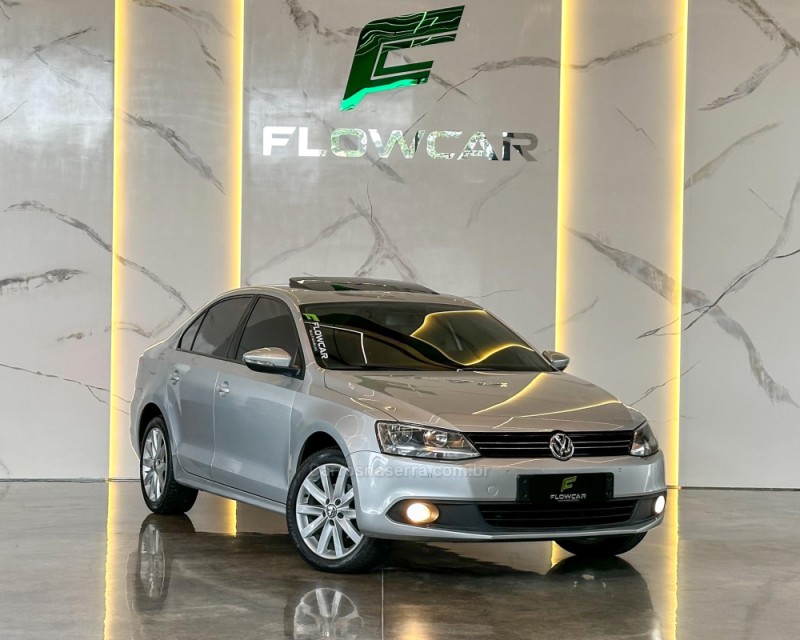 JETTA 2.0 COMFORTLINE FLEX 4P TIPTRONIC - 2014 - GARIBALDI