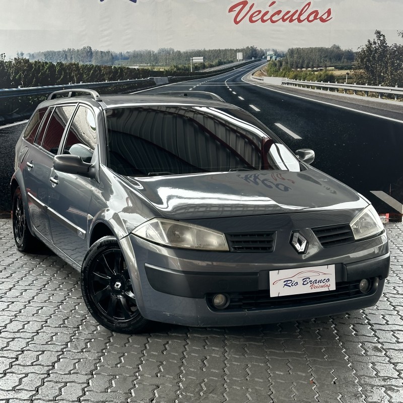 MÉGANE 1.6 EXPRESSION GRAND TOUR 16V FLEX 4P MANUAL - 2011 - CAXIAS DO SUL