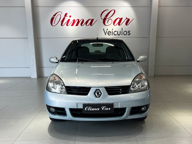 CLIO 1.6 PRIVILÉGE SEDAN 16V FLEX 4P MANUAL - 2008 - FLORES DA CUNHA