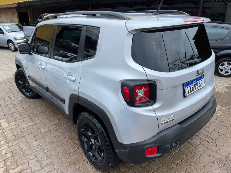 RENEGADE 2.0 16V TURBO DIESEL LONGITUDE 4P 4X4 AUTOMÁTICO - 2016 - CAXIAS DO SUL