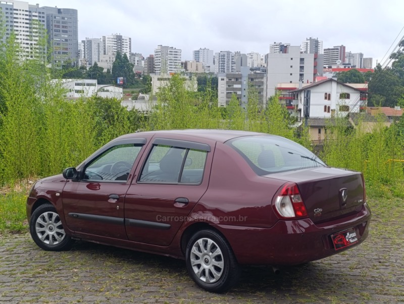 CLIO 1.0 AUTHENTIQUE 16V FLEX 4P MANUAL - 2007 - CAXIAS DO SUL