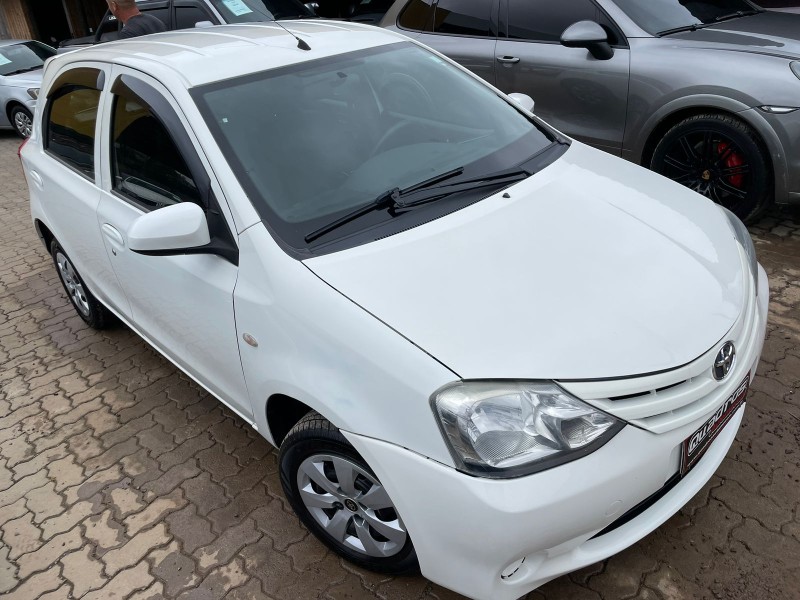 etios 1.3 x 16v flex 4p manual 2014 caxias do sul