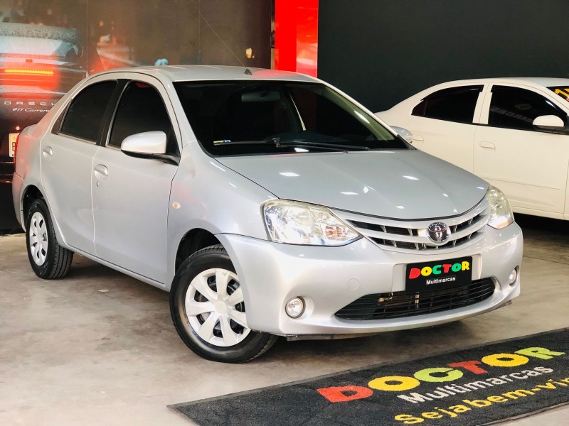 ETIOS 1.5 XS 16V FLEX 4P MANUAL - 2014 - SãO LEOPOLDO