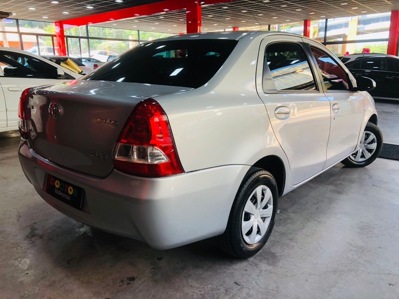 ETIOS 1.5 XS 16V FLEX 4P MANUAL - 2014 - SãO LEOPOLDO