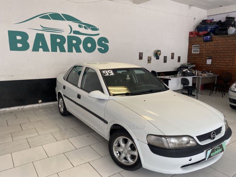 VECTRA 2.2 MPFI GLS 8V GASOLINA 4P MANUAL - 1999 - CAXIAS DO SUL