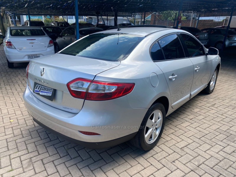 FLUENCE 2.0 DYNAMIQUE 16V FLEX 4P MANUAL - 2013 - CANELA