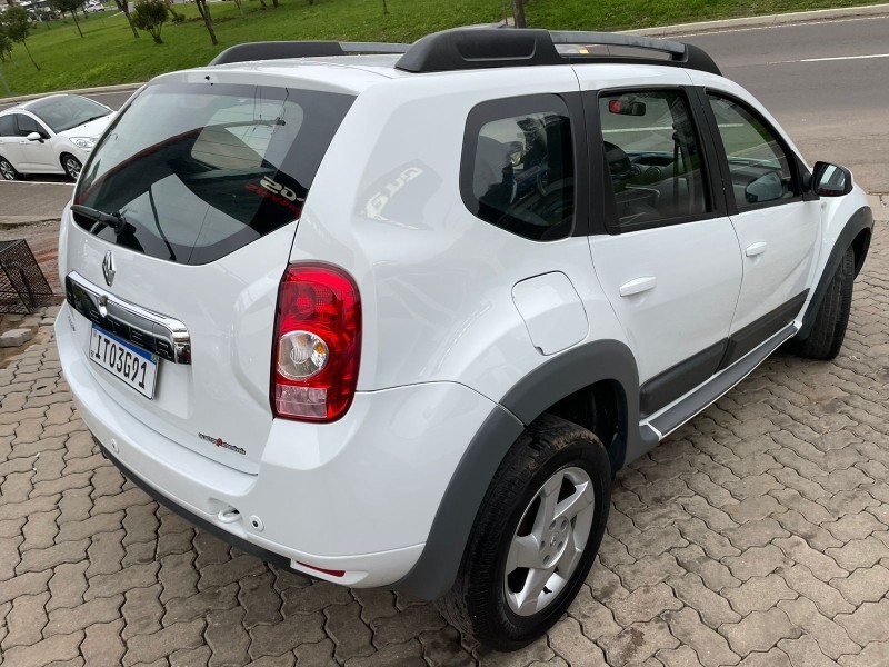 DUSTER 1.6 DYNAMIQUE 4X2 16V FLEX 4P MANUAL - 2013 - CAXIAS DO SUL