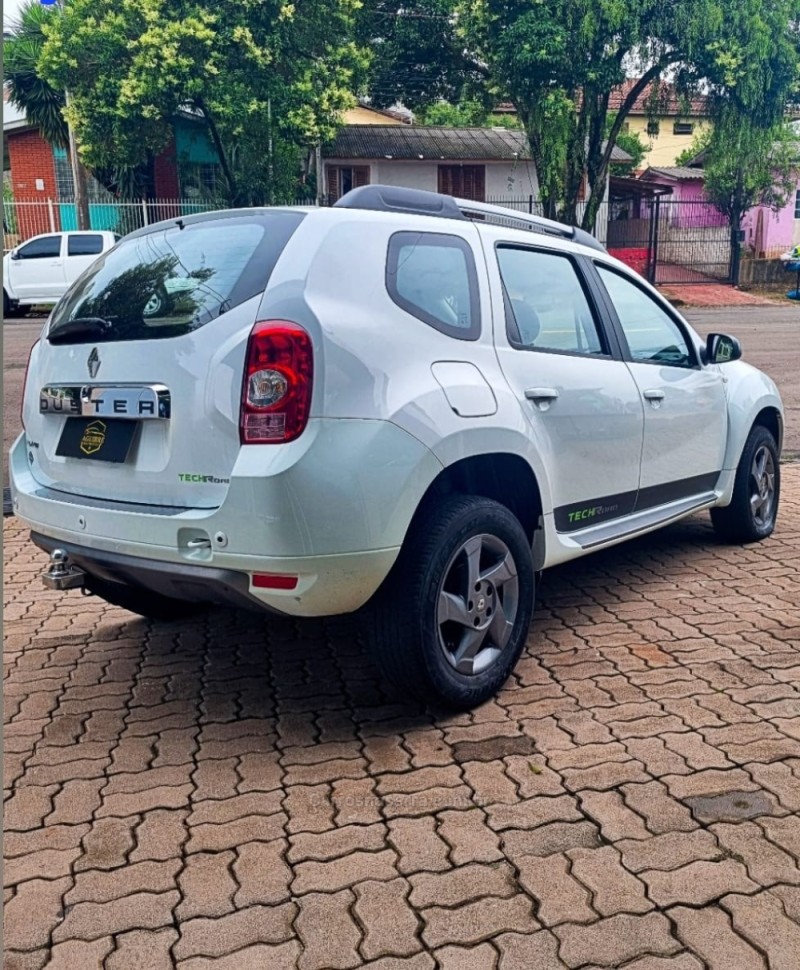 DUSTER RENAULT DUSTER 1.6 TECH ROAD DYNAMIQUE 4X2 16V FLEX 4P MANUAL - 2014 - PASSO FUNDO