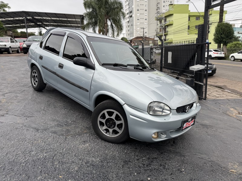 CORSA 1.6 MPFI CLASSIC SEDAN 8V GASOLINA 4P MANUAL - 2005 - CAXIAS DO SUL