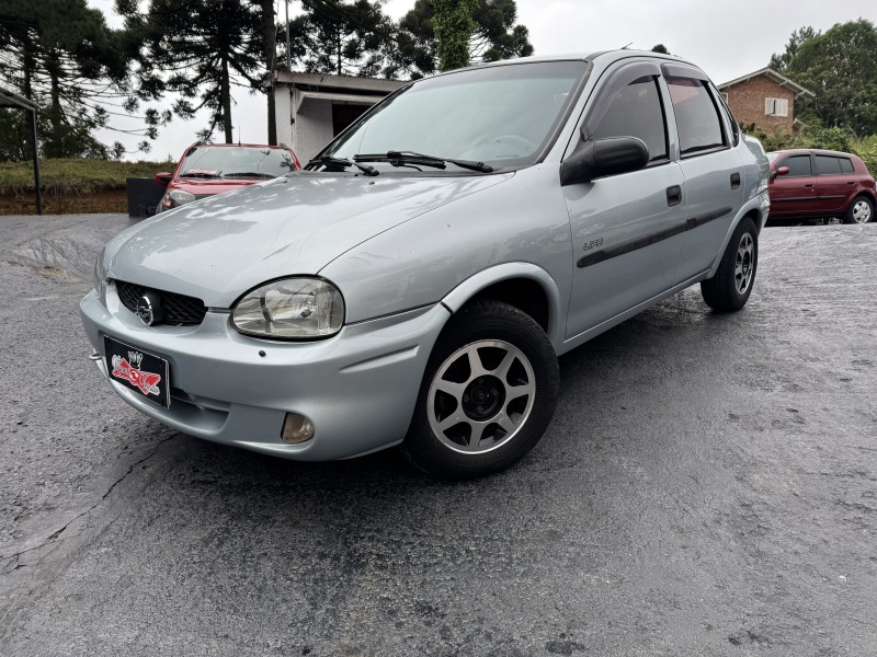 corsa 1.6 mpfi classic sedan 8v gasolina 4p manual 2005 caxias do sul