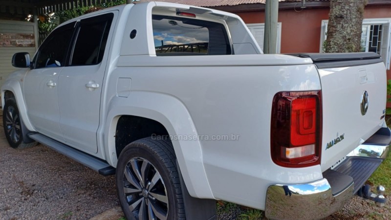 AMAROK 3.0 V6 TDI HIGHLINE CD DIESEL 4MOTION AUTOMÁTICO - 2018 - CAXIAS DO SUL