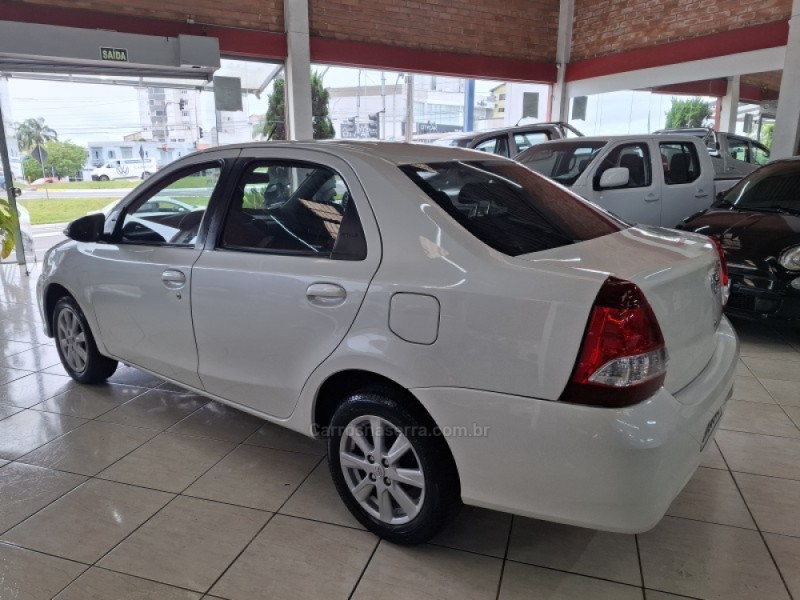 ETIOS 1.5 X PLUS 16V FLEX 4P MANUAL - 2021 - BENTO GONçALVES