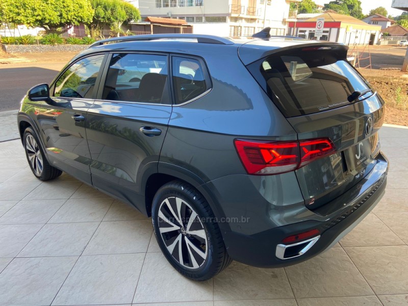 TAOS 1.4 16V HIGHLINE TSI FLEX 4P AUTOMÁTICO - 2023 - CAMPINAS DO SUL