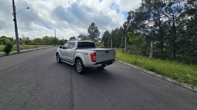 FRONTIER 2.3 LE 4X4 CD BI TURBO DIESEL 4P AUTOMÁTICO - 2022 - BENTO GONçALVES