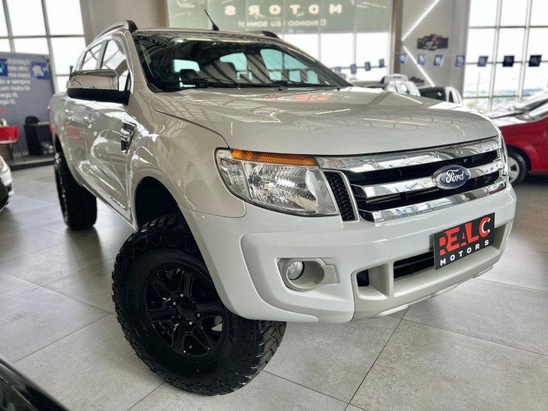 RANGER 3.2 LIMITED 4X4 CD 20V DIESEL 4P AUTOMÁTICO - 2015 - CAXIAS DO SUL